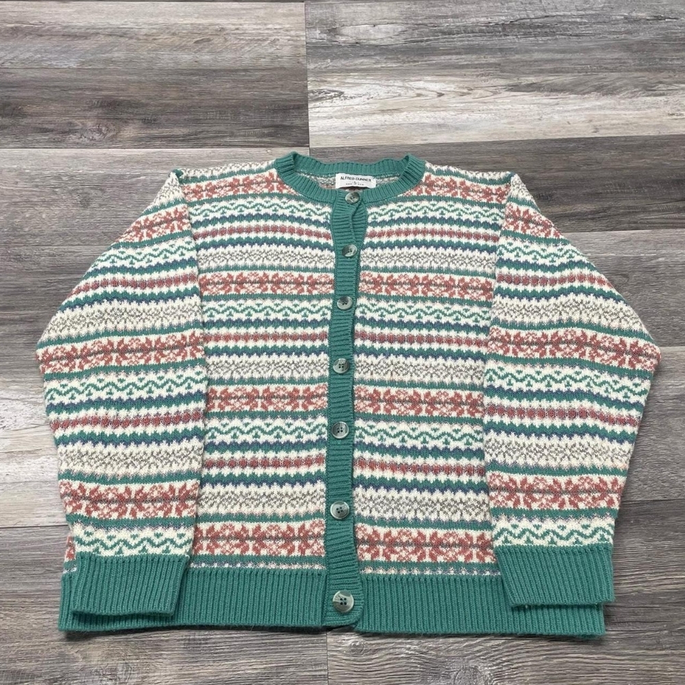 Green Patterned Button-Front Women's Cardigan Swe… - image 1